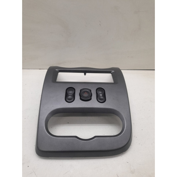 Moldura Painel Central Renault Logan 2010 8200652906
