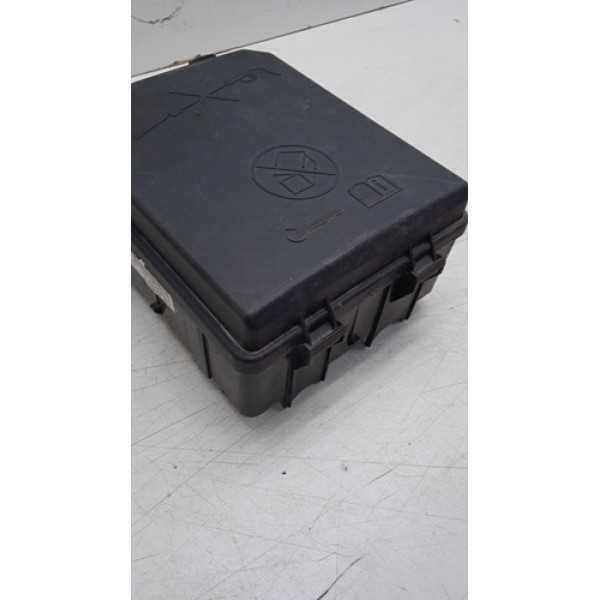 Caixa De Fusível Chevrolet  Prisma  52156502