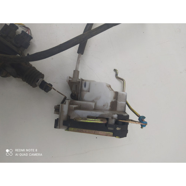 Fechadura Porta Traseira Esquerdo Fiat Palio 2003 A 2012 