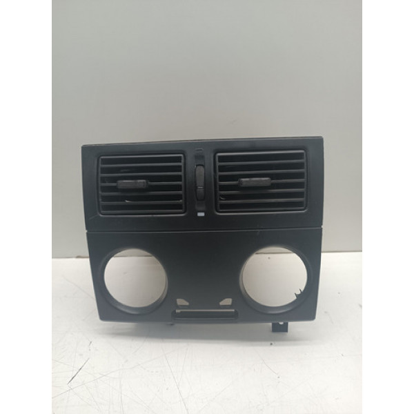 Moldura Central Fiat Palio 2011