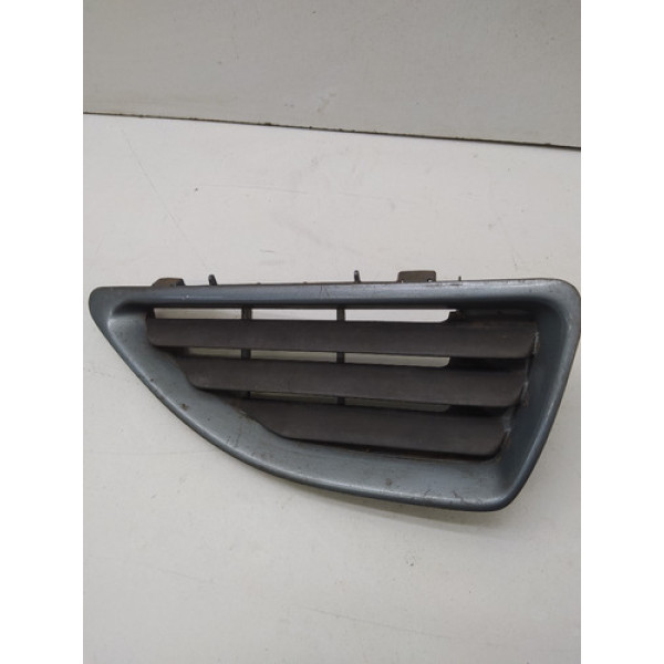 Grade Cromado Dianteiro Direito Renault Megane 2000 2005