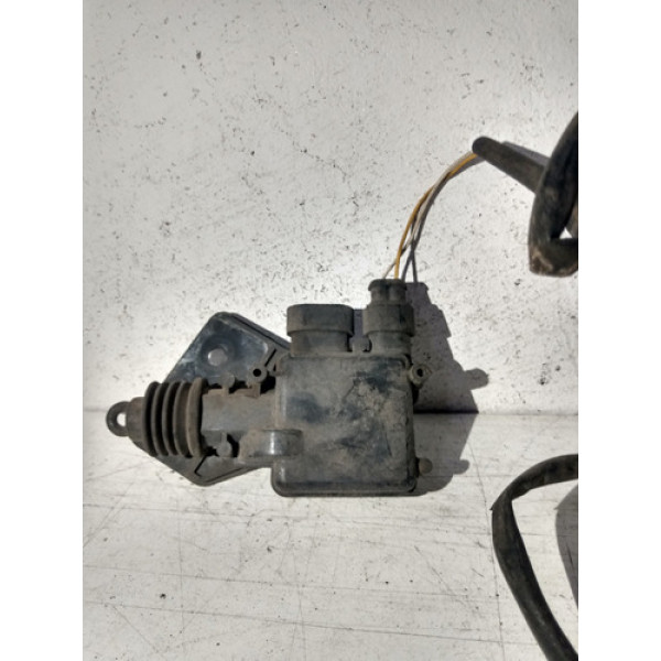 Motor Trava Elétrica Uno 2013 Dianteira