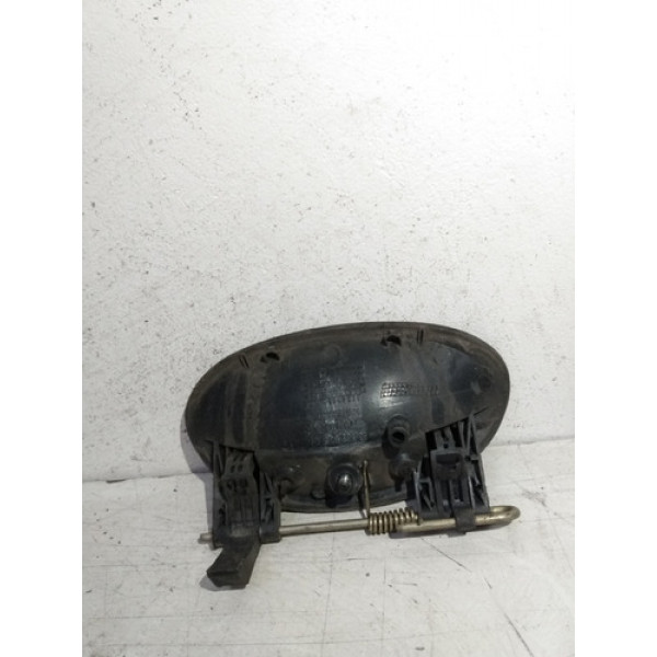 Macaneta Dianteira Externa Celta 2015