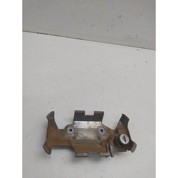 Suporte Maçaneta Externa Dianteira Esquerda Gm Corsa 1996