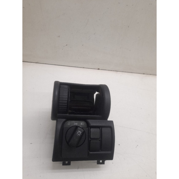 Moldura Difusor Ar Esquerdo Comando Farol Gm Corsa 1997 