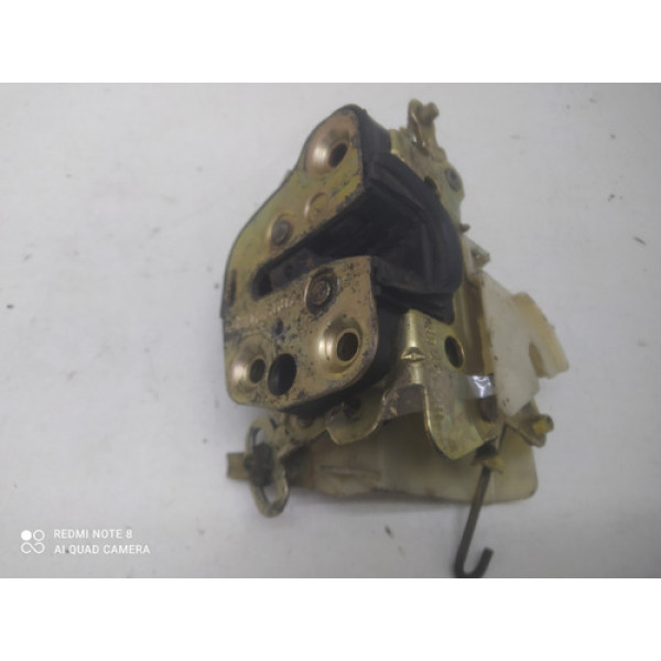 Fechadura Porta Dianteira Esquerda Chevrolet Corsa 2001