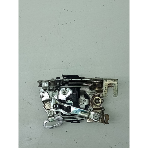 Fechadura Porta Dianteira Esquerda Gm Celta 93261197