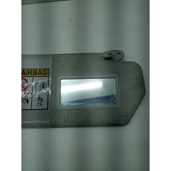 Quebra Sol Lado Direto Fiat Mobi 