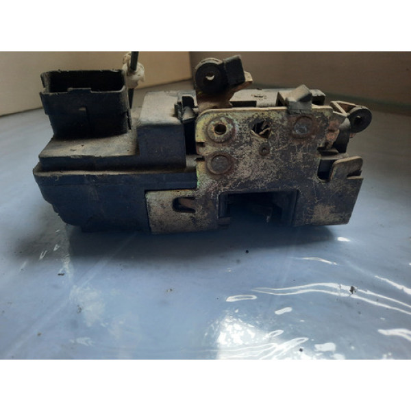 Fechadura Porta Dianteira Esquerda Peugeot 206 2006 