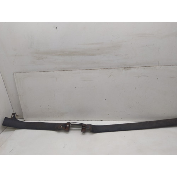 Soleira Porta Traseira Direita Volkswagen Golf 2002 Avaria