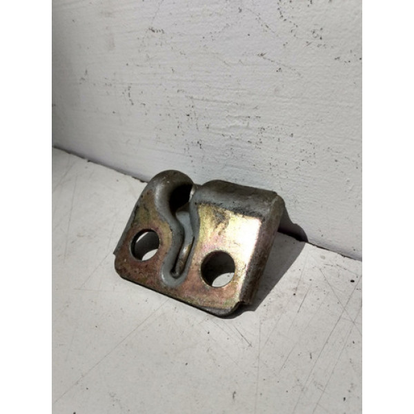 Suporte Inferior Dobradiça Traseira Esquerda Idea 2015