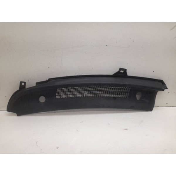 Grade Churrasqueira Esquerda Chevrolet Celta 2006 Detalhe 