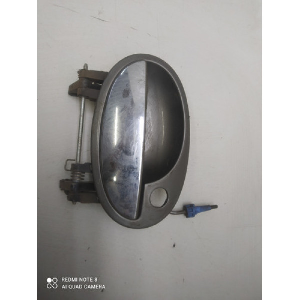 Maçaneta Externa Dianteira Direita Chevrolet Corsa 2012