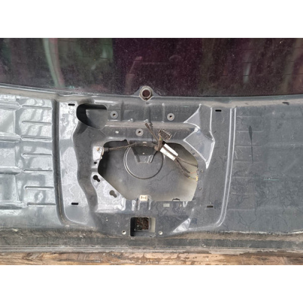 Tampa Traseira Volkswagen Fox 2008 Com Detalhe