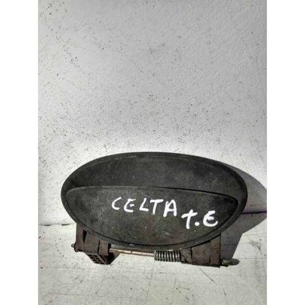 Maçaneta Externa Dianteira Esquerda Celta 2015