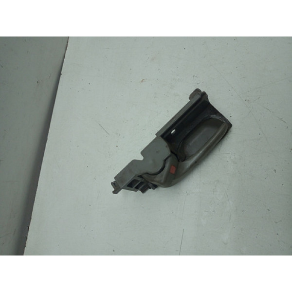 Maçaneta Interna Traseira Esquerda Toyota Corolla 2004