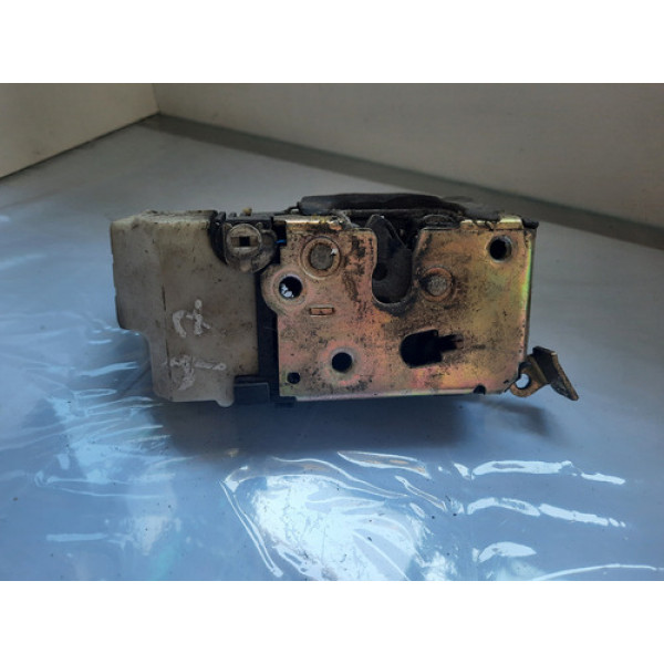 Fechadura Traseira Esquerda Fiat Palio 2015