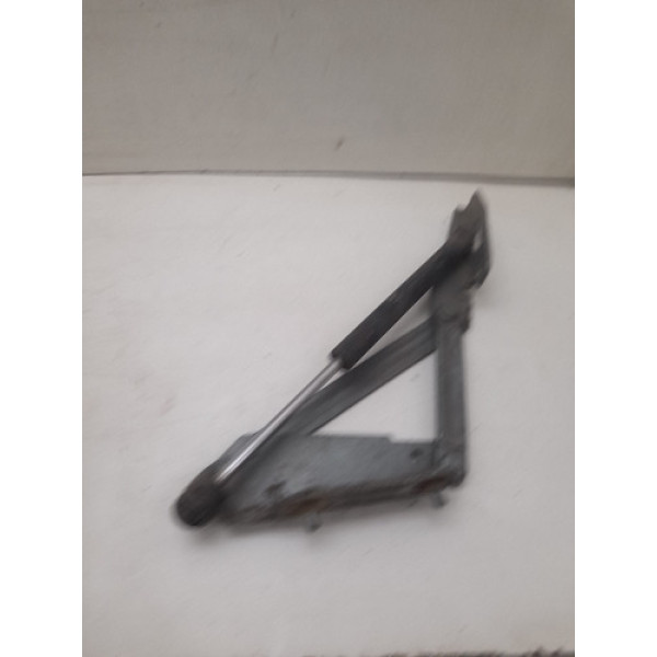 Dobradiça Tampa Traseira Lado Esquerdo Renault Megane 2000