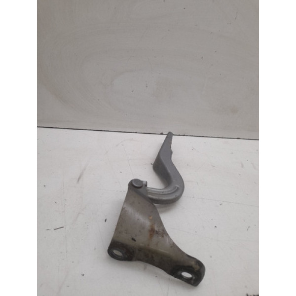 Dobradiça Braço Capô Lado Direito Nissan Versa 2011