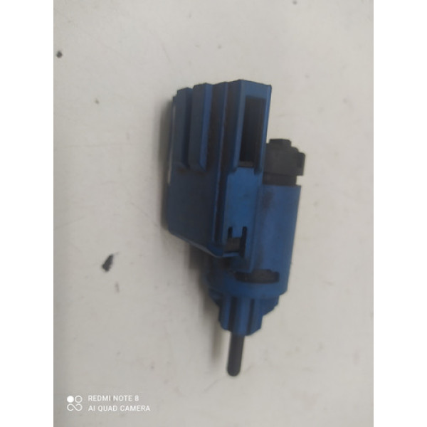 Interruptor Luz Freio Volkswagen Polo 2007