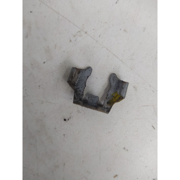 Presilha Bico Fiat Punto 1.6 2015