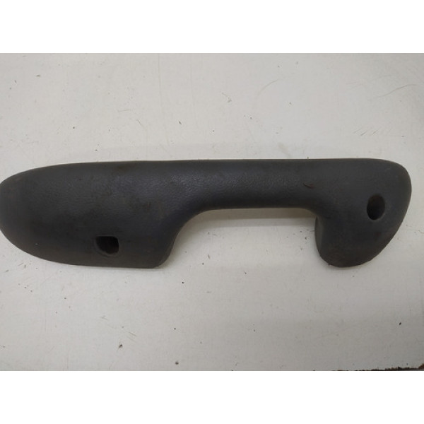 Puxador Porta Dianteira Esquerda Fiat Palio 2000 Com Avaria