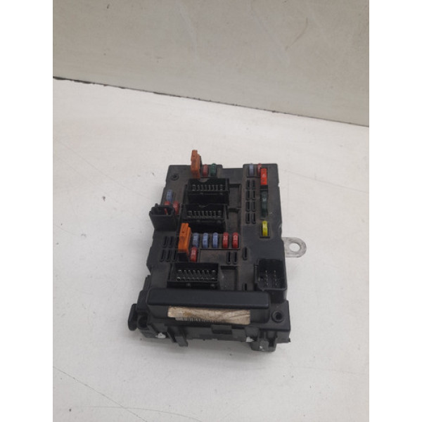 Caixa Módulo Fusível Peugeot 206 207 307 C3 2011 9657573680
