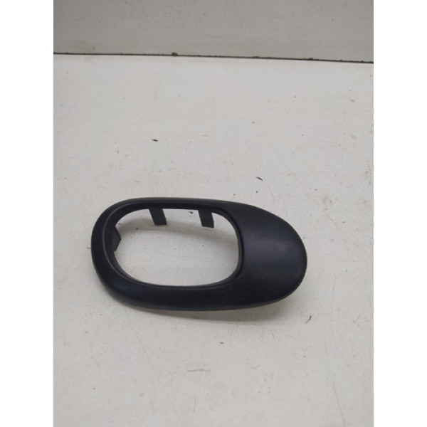 Moldura Maçaneta Esquerda Peugeot 206 2004 2012