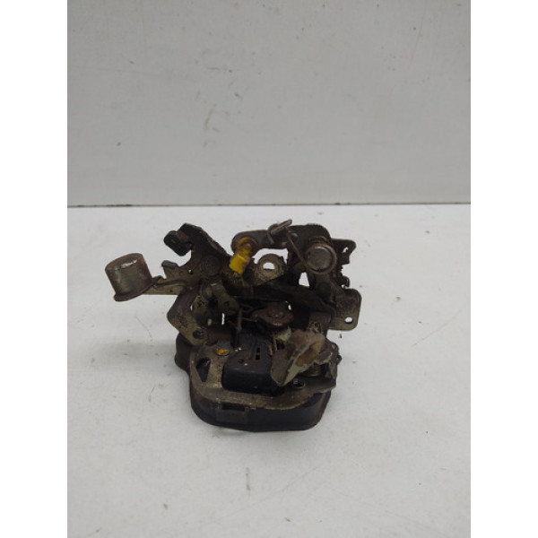 Fechadura Manual Porta Traseira Direita Chevrolet Corsa 1999