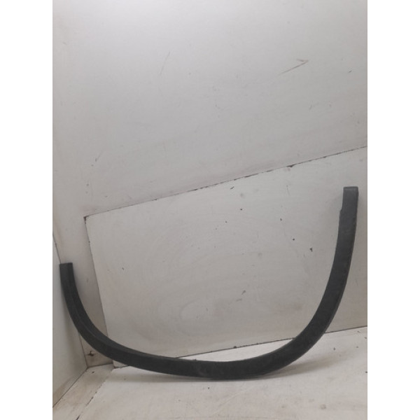 Moldura Paralama Traseiro Esquerdo Vw Tiguan 2012 Detalhe