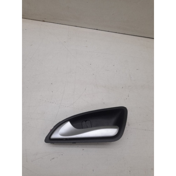 Maçaneta Interna Porta Dianteira Esquerda Hyundai Hb20 2013 