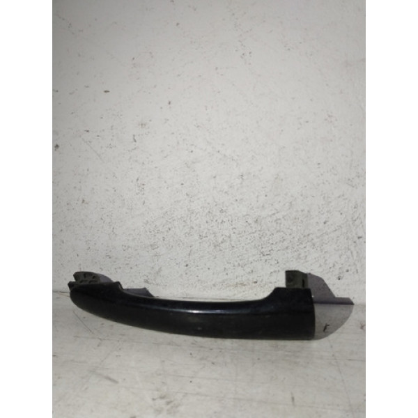 Maçaneta Externa Dianteira Esquerda Strada