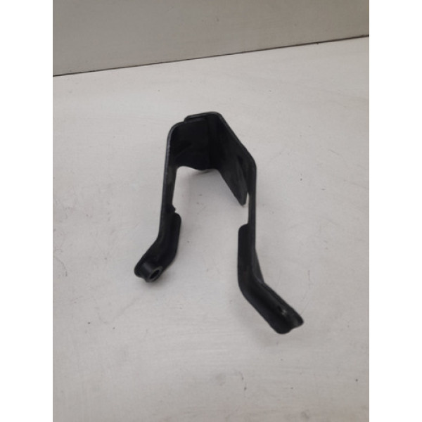 Suporte Proteção Flauta Bico Injetor Ford Fiesta 2008 