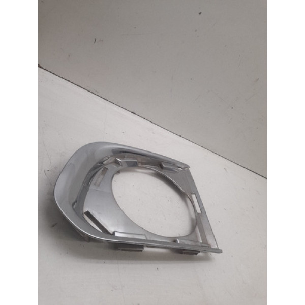 Moldura Farol De Milha Lado Esquerdo Chevrolet Tracker 2016