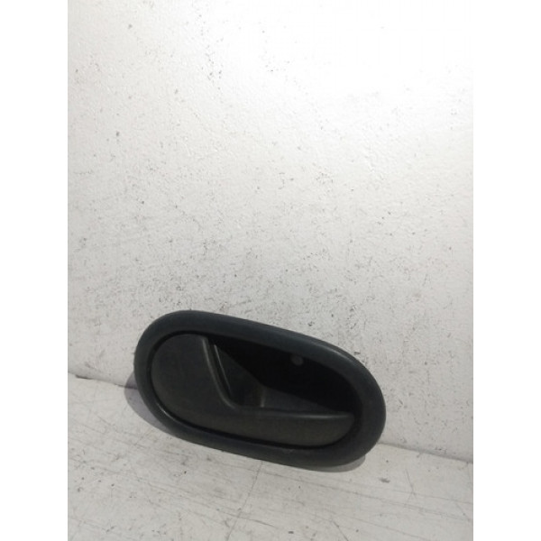 Maçaneta Interna Direita Renault Sandero Stepway 2019