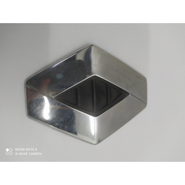 Emblema Tampa Traseira Renault Kwid 2017