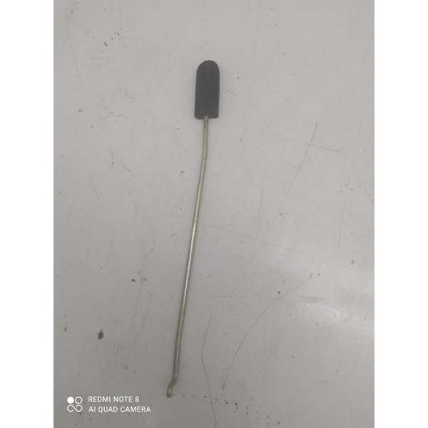 Vareta Trava Porta Dianteira Renault Sandero 2010 A 2012 