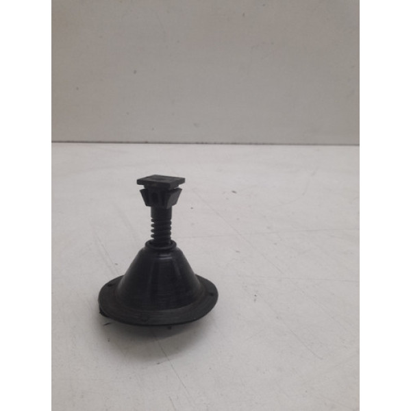 Parafuso Porca Do Estepe Chevrolet Celta 2003 90126755