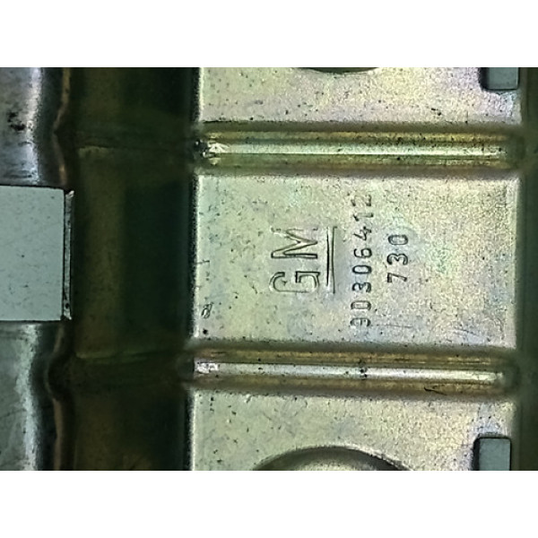 Suporte Maçaneta Externa Traseira Direita Gm Corsa 90306412