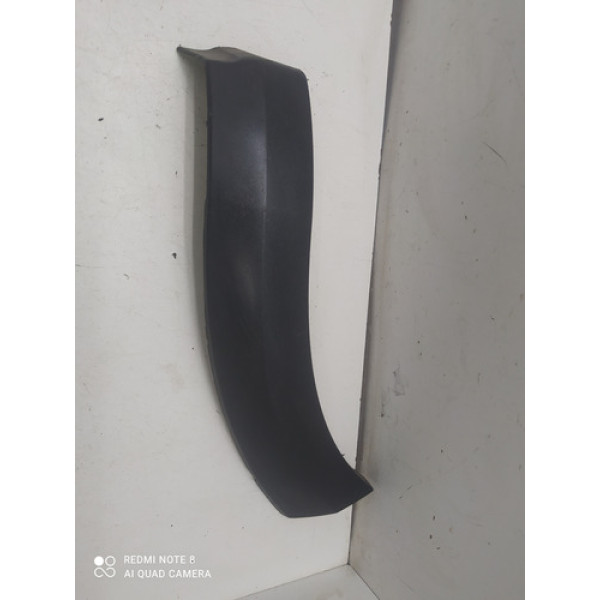 Moldura Para-choque Traseiro Direito Volkswagen Saveiro 14