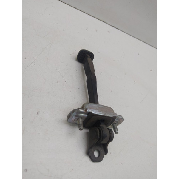 Limitador Da Porta Dianteira Chevrolet Onix 2015 2017 