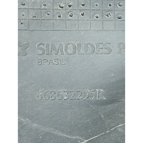 Grade Churrasqueira Esquerda Renault Logan 2013 668632295r