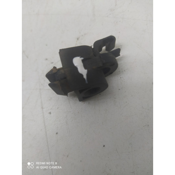 Presilha Grampo Vareta Sustentação Capô Fiat Doblo 2010