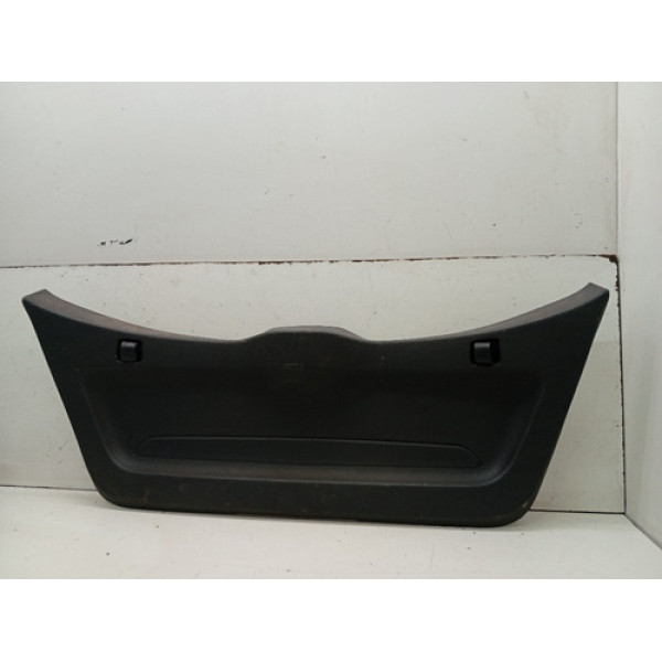 Moldura Interna Tampa Traseira Chevrolet Onix 2013 2019