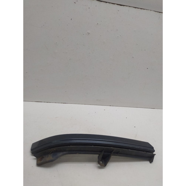 Moldura Inferior Farol Lado Direito Chevrolet Zafira 2005