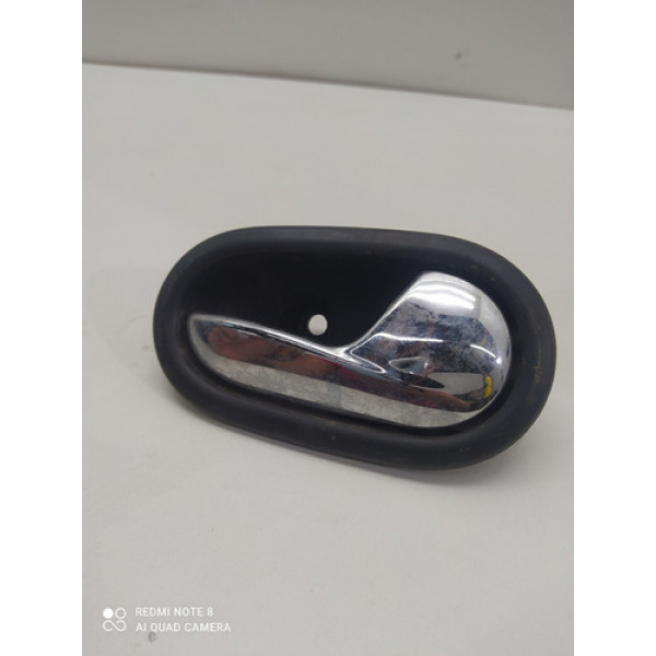 Maçaneta Interna Dianteira Direito Renault Sandero Ano 2015 