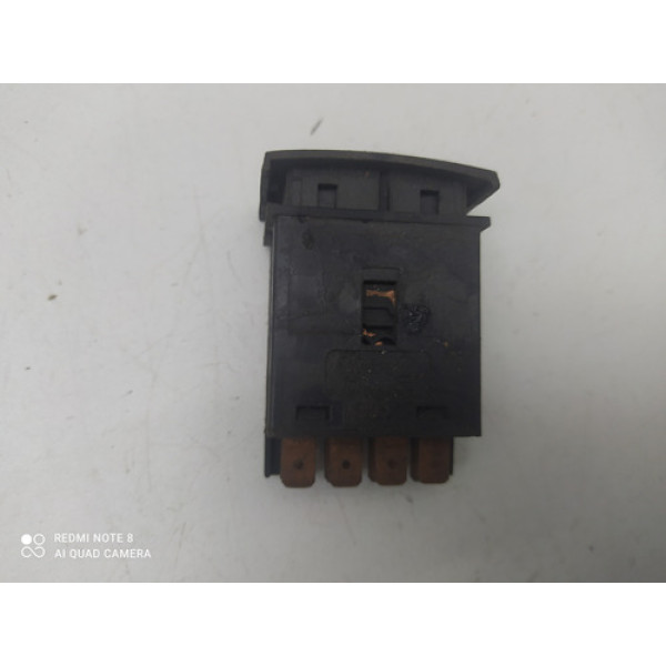 Botão Interruptor Pisca Alerta Volkswagen Gol Parati 04-08