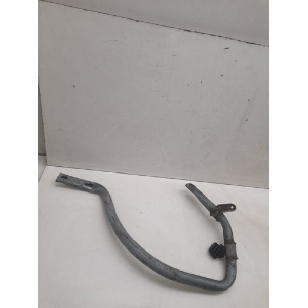 Dobradiça Tampa Traseira Lado Esquerdo Chevrolet Corsa 2005 