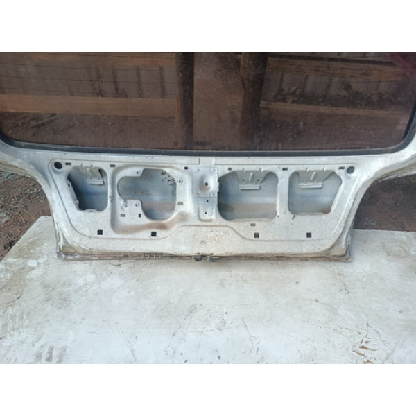 Tampa Traseira Ford Belina 1989