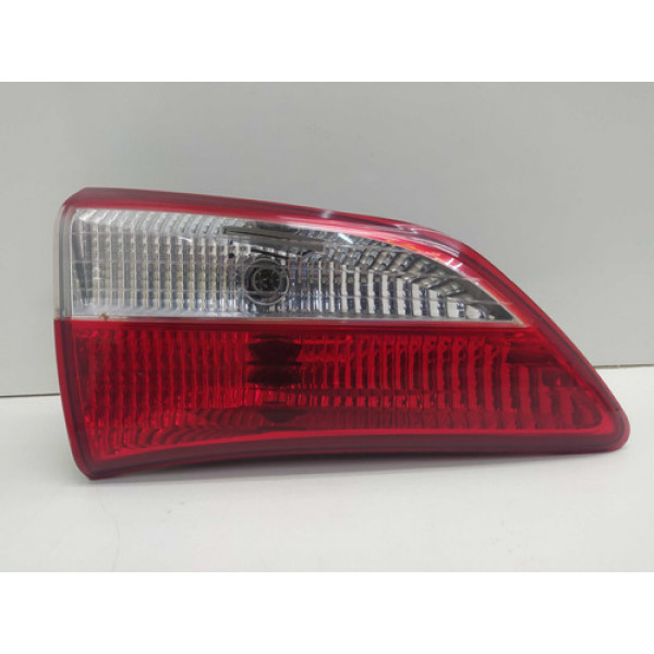 Lanterna Traseira Esquerda Porta Mala Hyundai Hb20 Hatch 